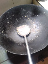 美味的花菜玉米粒做法图解1)