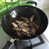好吃的羊排鹰嘴豆抓饭做法图解5)