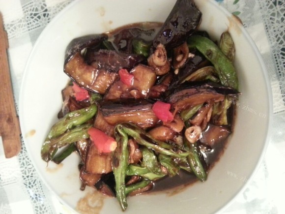 珍馐美味的茄子豆角