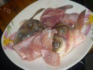 口感极佳的豆腐焖鱼做法图解1)