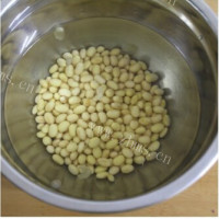美味的红枣花生豆浆做法图解1)