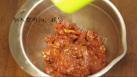 水煮牛肉做法图解1)