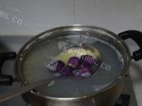 美味早餐小米紫薯粥做法图解6)