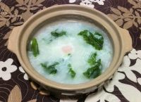 家常生菜窝蛋砂锅粥做法图解9)