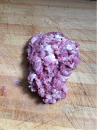 好吃的豆瓣酱蒸豆干瘦肉做法图解2)