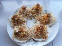 美味的蒜蓉粉丝蒸扇贝做法图解9)