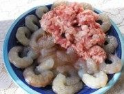 美味的鲜虾珍珠肉丸做法图解3)