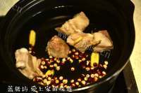 好喝的排骨冬瓜汤做法图解3)