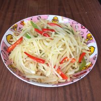 家常菜双椒土豆丝