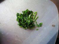 「自制」紫菜蛋花汤做法图解7)