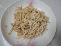 绿色食物之凉拌鸡丝做法图解3)