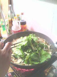 美食香菇肉丁烩面做法图解8)