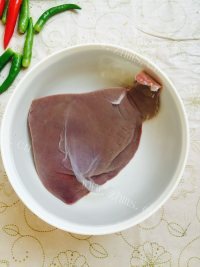 色香味俱全的湘西土匪猪肝做法图解1)