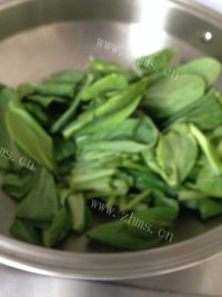 美味的蒜香青菜苔做法图解7)