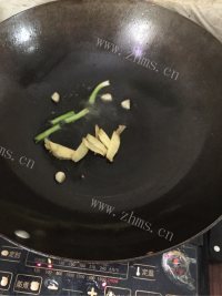 爆炒明虾做法图解3)