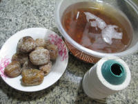 美味的蜜枣红豆糯米粽做法图解2)
