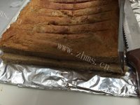 自制草莓巧克力蛋糕做法图解21)