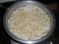 牛肉末茄子炸酱面做法图解20)