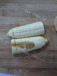 香蕉牛奶鸡蛋饼做法图解2)