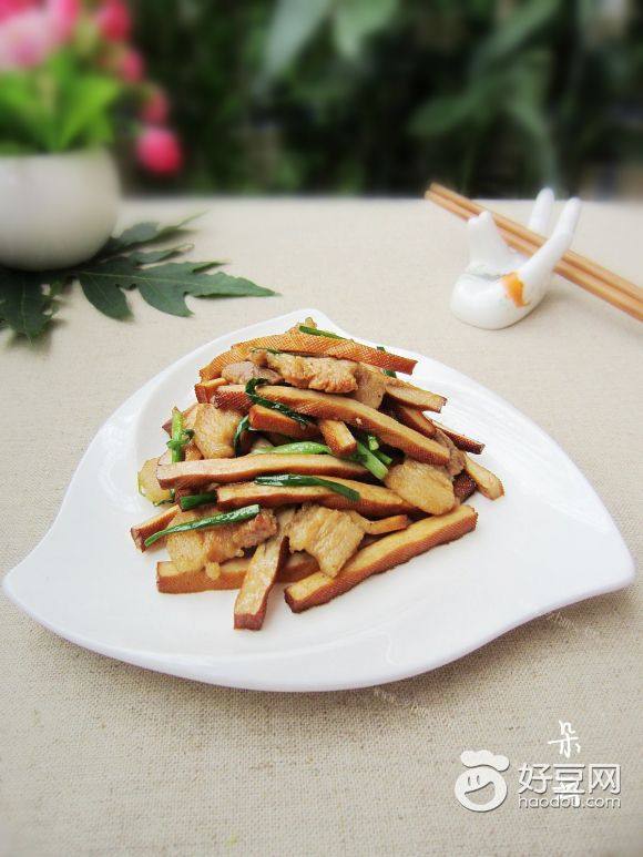熏干炒肉