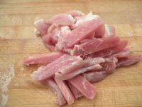 家常菜小白菜炒肉做法图解3)