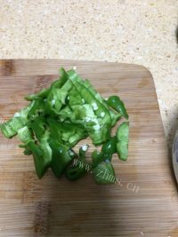 自制火腿披萨做法图解2)