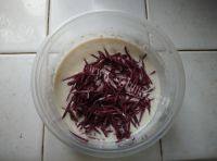 自制紫薯鸡蛋饼做法图解4)