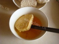 美味的鸡蛋馒头片做法图解2)
