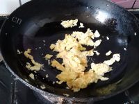 美味的胡萝卜木耳素蒸饺做法图解5)