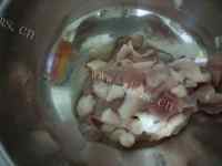 特下饭的豆角炒肉做法图解2)