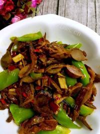 美味双椒爆鸡胗做法图解7)