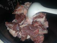 懒人菜-卤猪蹄做法图解2)