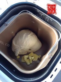 自制玫瑰花面包做法图解6)