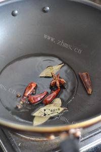 下酒菜红烧牛肉做法图解4)