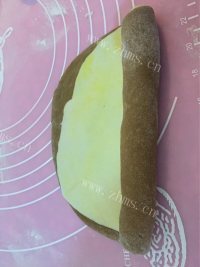 好吃的咖啡南瓜双色馒头做法图解3)