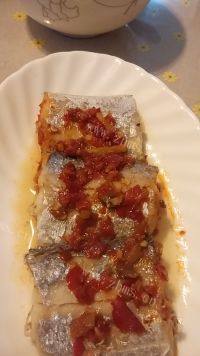 美味的剁椒蒸带鱼