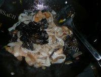 「DIY美食」猪肉炖粉条做法图解9)