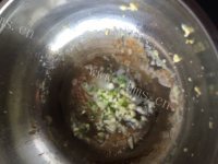 质嫩爽口的丝瓜炒鸡蛋做法图解4)