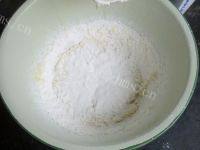 戚风纸杯蛋糕自制做法图解9)
