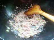 香喷喷的土豆丝炒肉的做法图解八