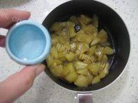 自制焦糖苹果面包做法图解6)