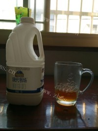 好做的奶茶做法图解3)
