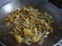 家常菜土豆炖芸豆
