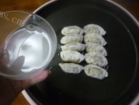 「DIY美食」煎饺做法图解3)