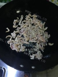 香喷喷的香干肉丝做法图解3)