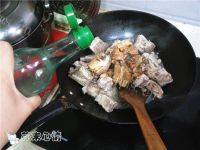 家常红烧排骨做法图解8)