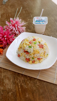 美味的火腿鸡蛋炒饭