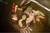 蚬子豆腐汤做法图解4)