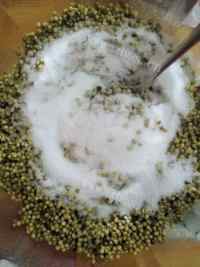 香浓抹茶蜜红豆水晶粽做法图解5)