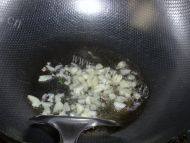 色香味具全的蒜蓉茼蒿做法图解3)